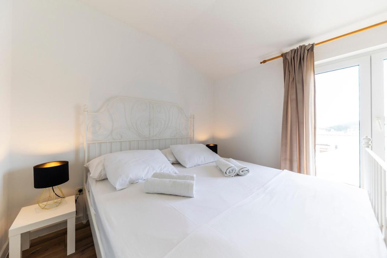 Apartmani Maestral Dobropoljana Екстер'єр фото