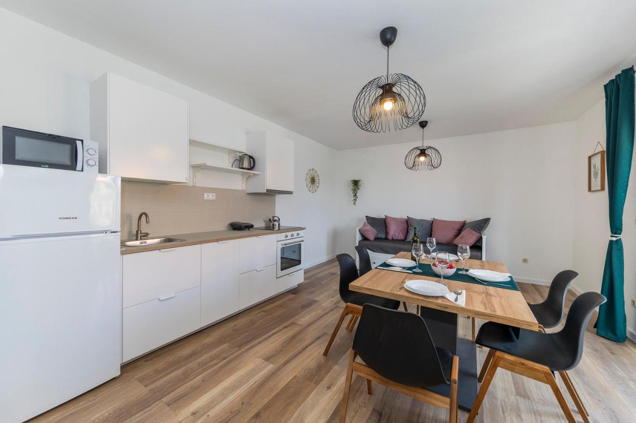 Apartmani Maestral Dobropoljana Екстер'єр фото