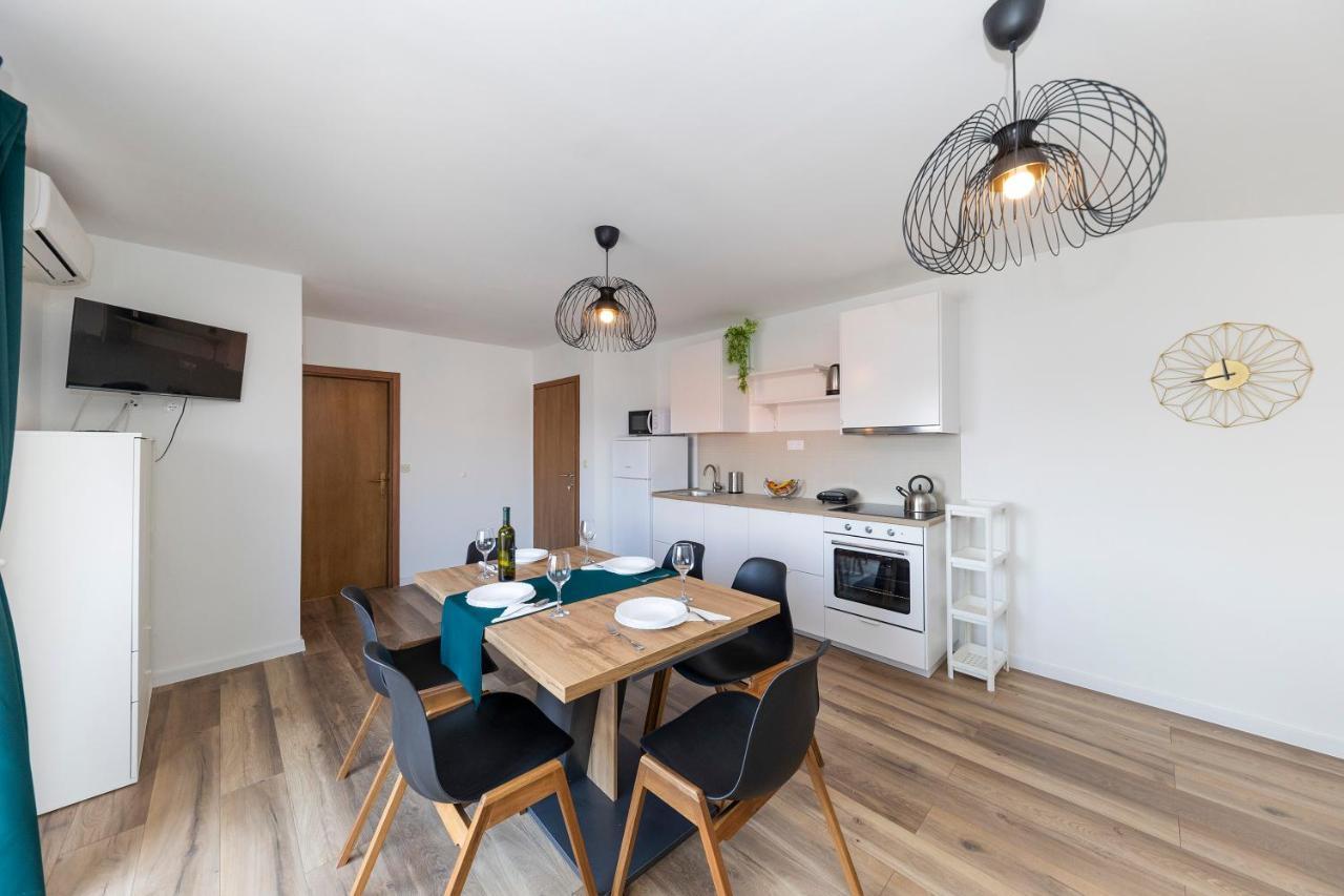 Apartmani Maestral Dobropoljana Екстер'єр фото